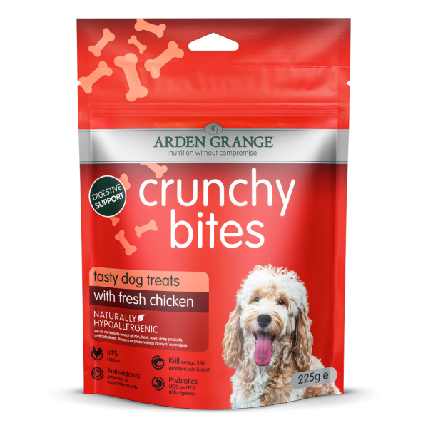 Arden Grange Crunchy Bites Light - Fresh Chicken 225g Arden Grange Crunchy Bites Light low-calorie dog treats with fresh chicken